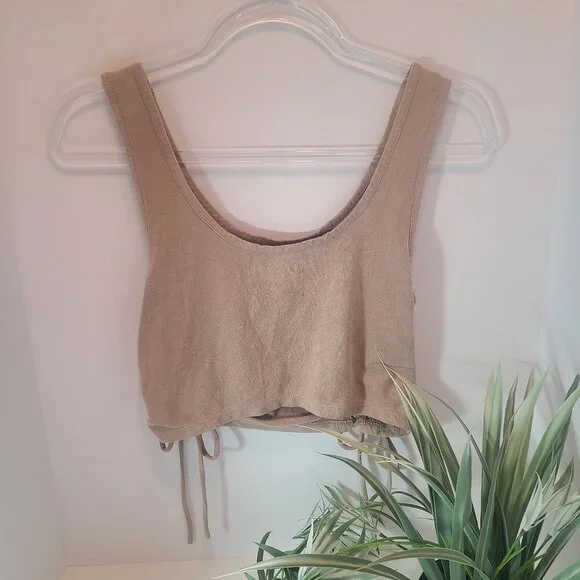 Kendall + Kylie Boho Side-Lace Crop Tank – Mandala Print – Size Small - Picture 4 of 11